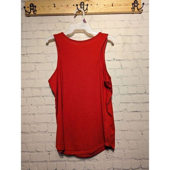 Looney Tunes tank top size xl - Picture 2 of 3